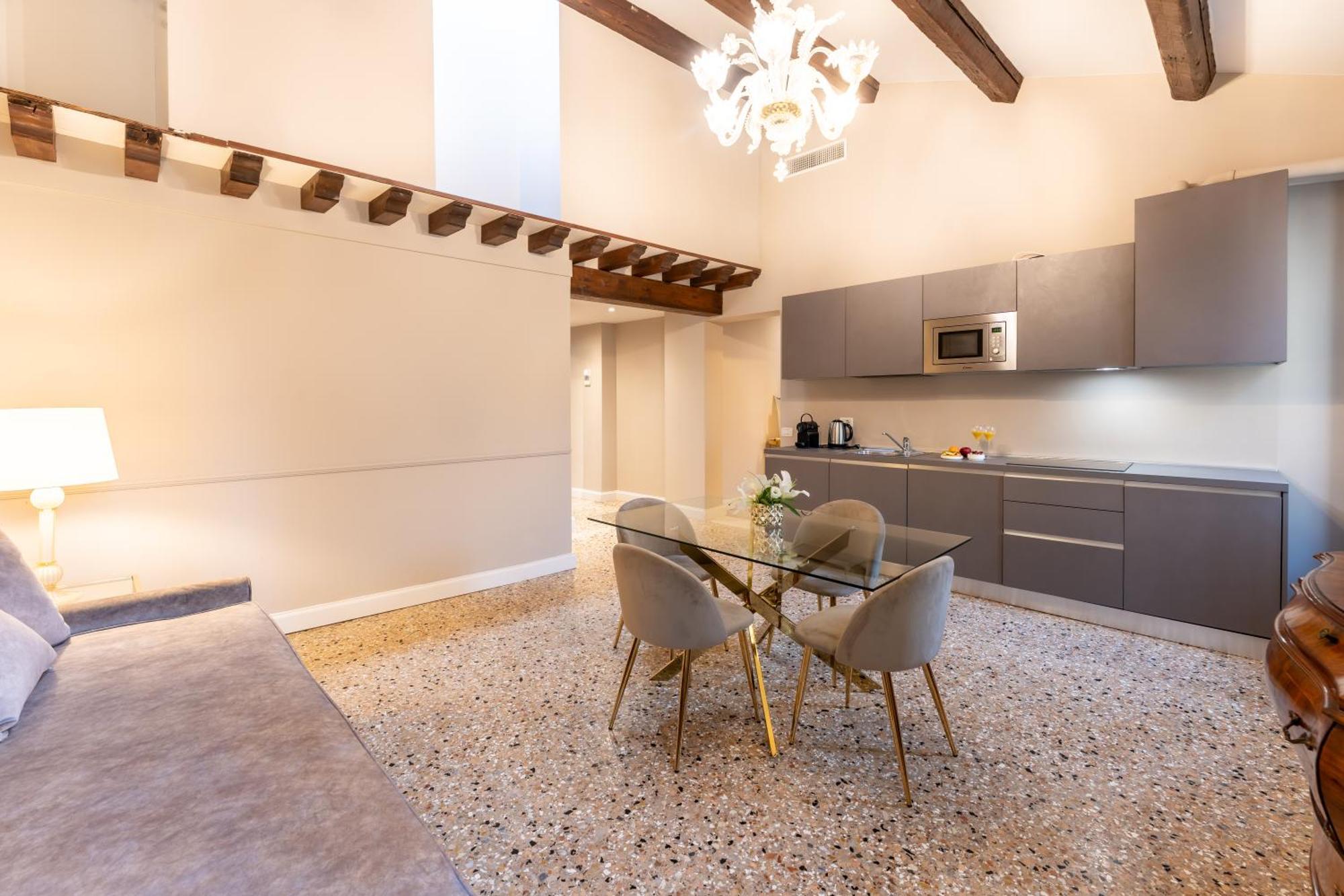 San Vio Palace Luxury Apartments Βενετία Εξωτερικό φωτογραφία