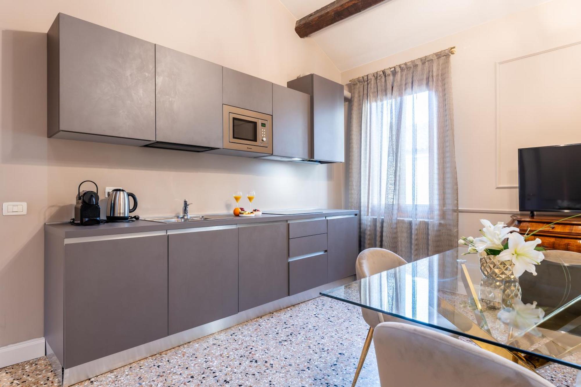 San Vio Palace Luxury Apartments Βενετία Εξωτερικό φωτογραφία