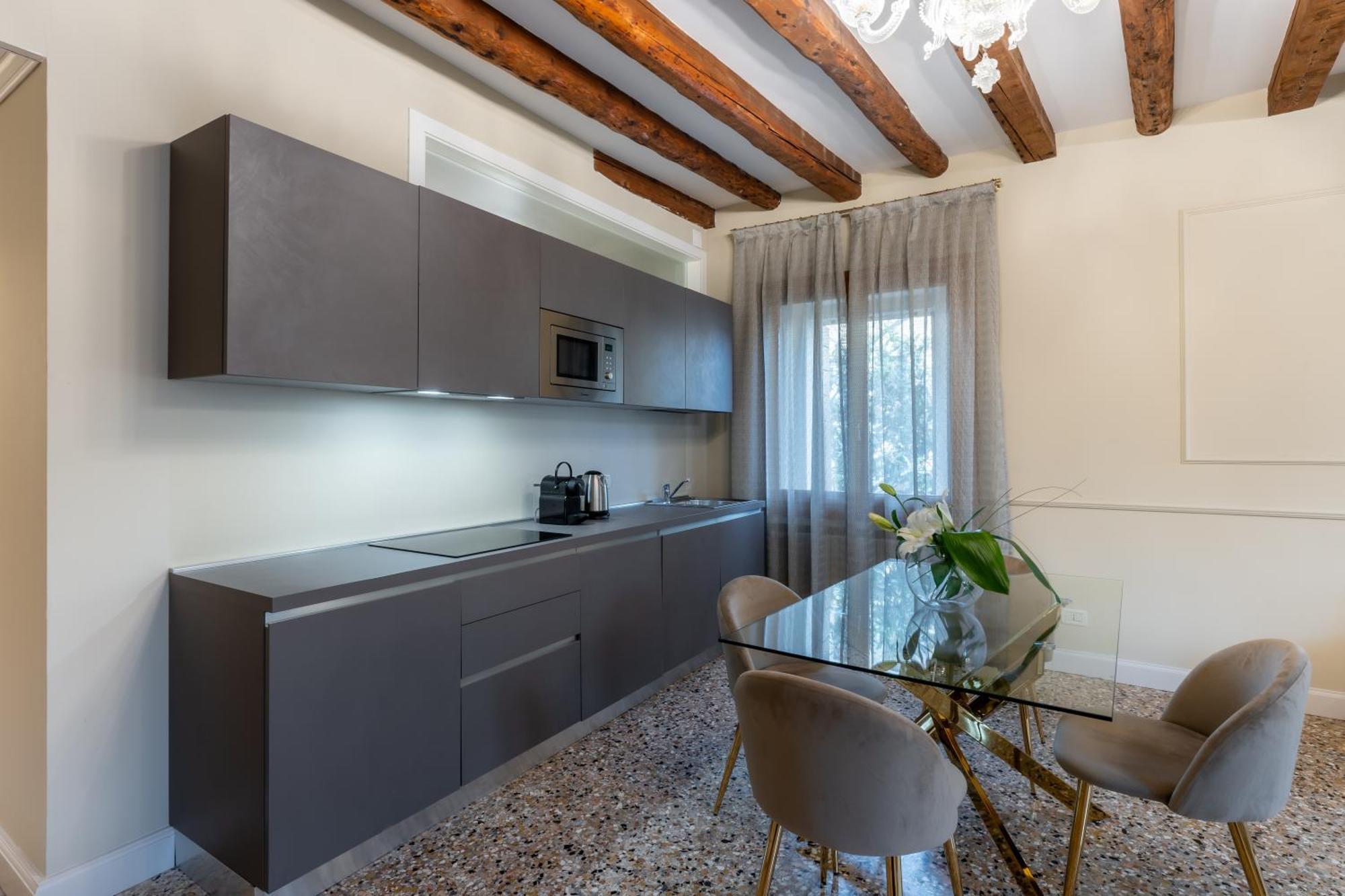 San Vio Palace Luxury Apartments Βενετία Εξωτερικό φωτογραφία