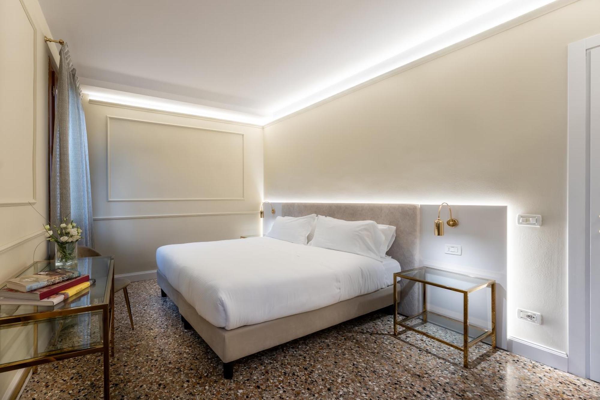 San Vio Palace Luxury Apartments Βενετία Εξωτερικό φωτογραφία