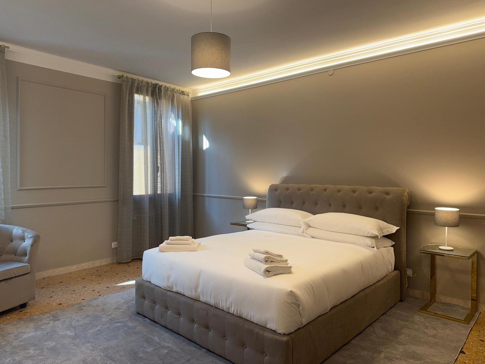 San Vio Palace Luxury Apartments Βενετία Εξωτερικό φωτογραφία