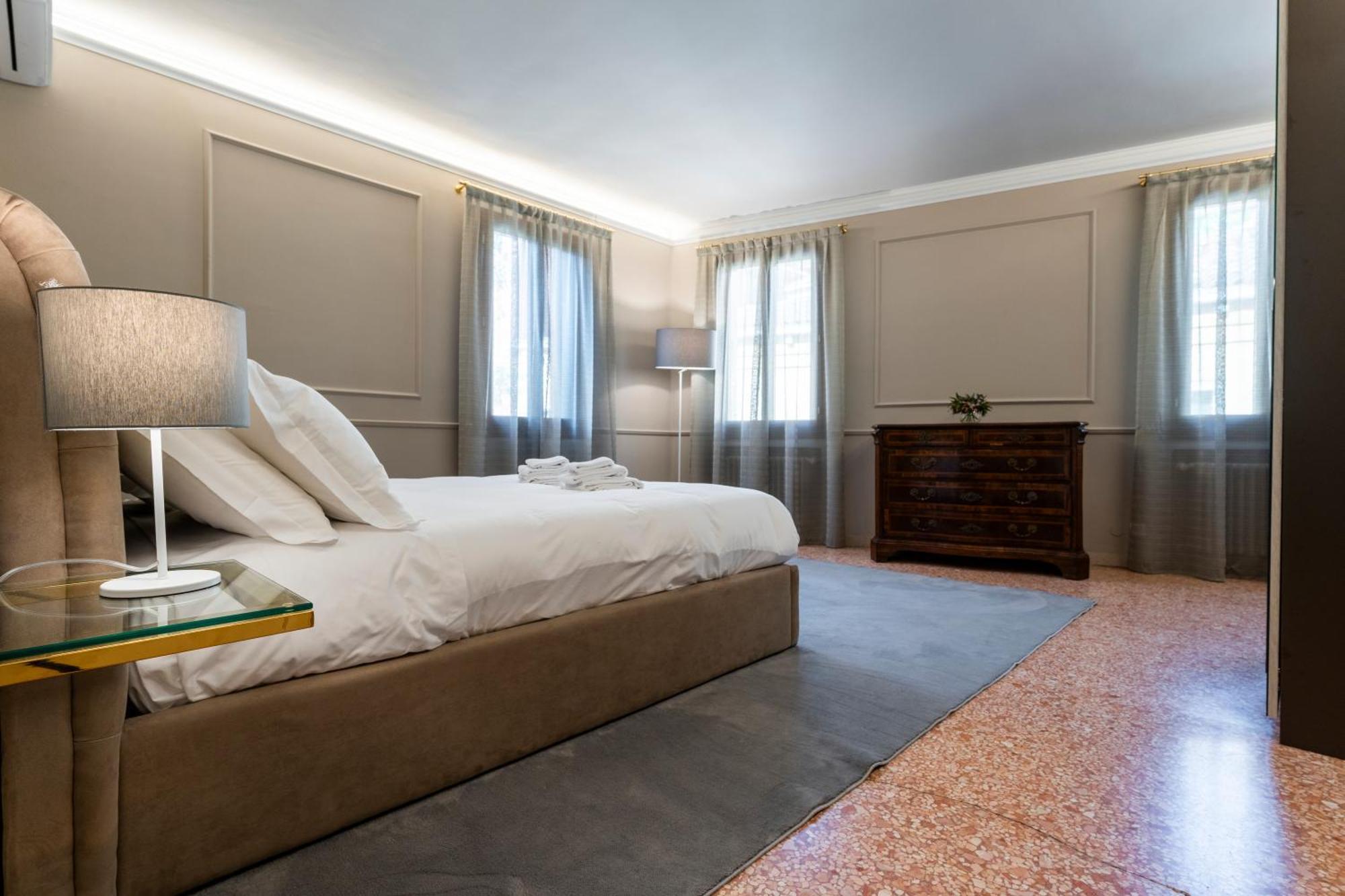 San Vio Palace Luxury Apartments Βενετία Εξωτερικό φωτογραφία